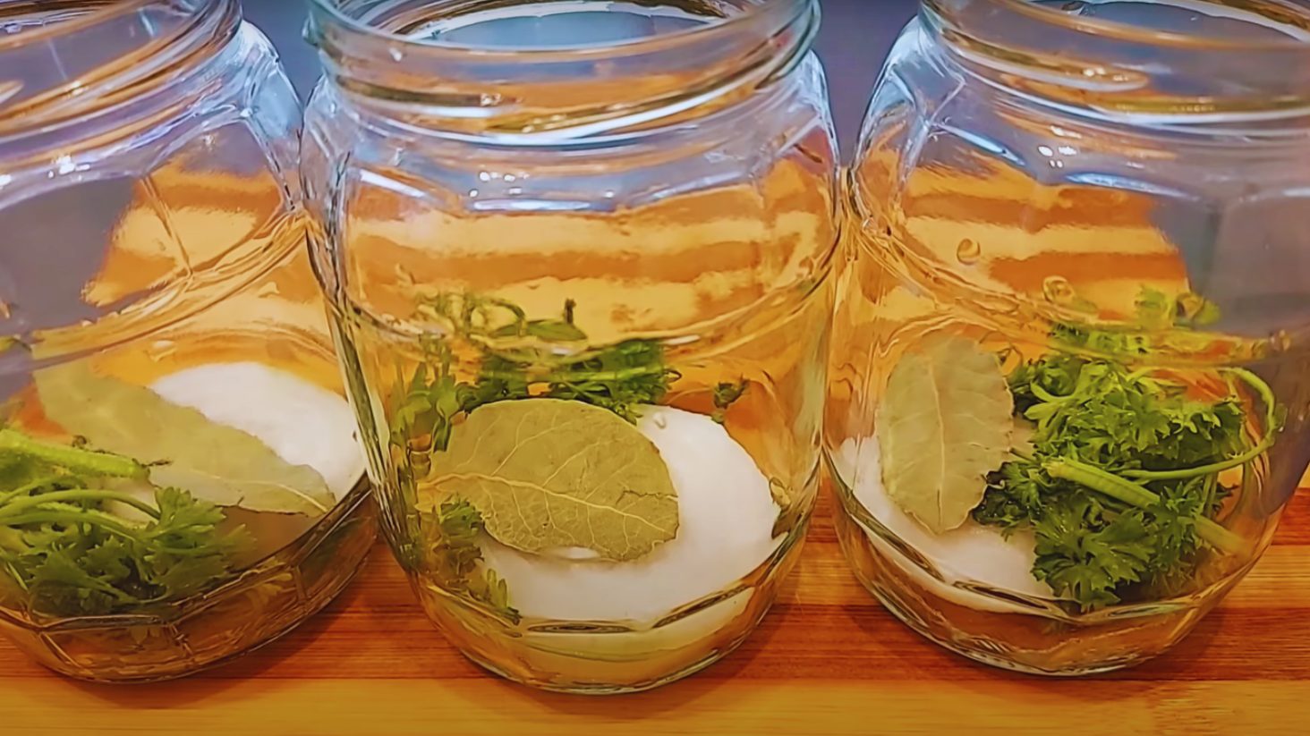 президентские помидоры половинками