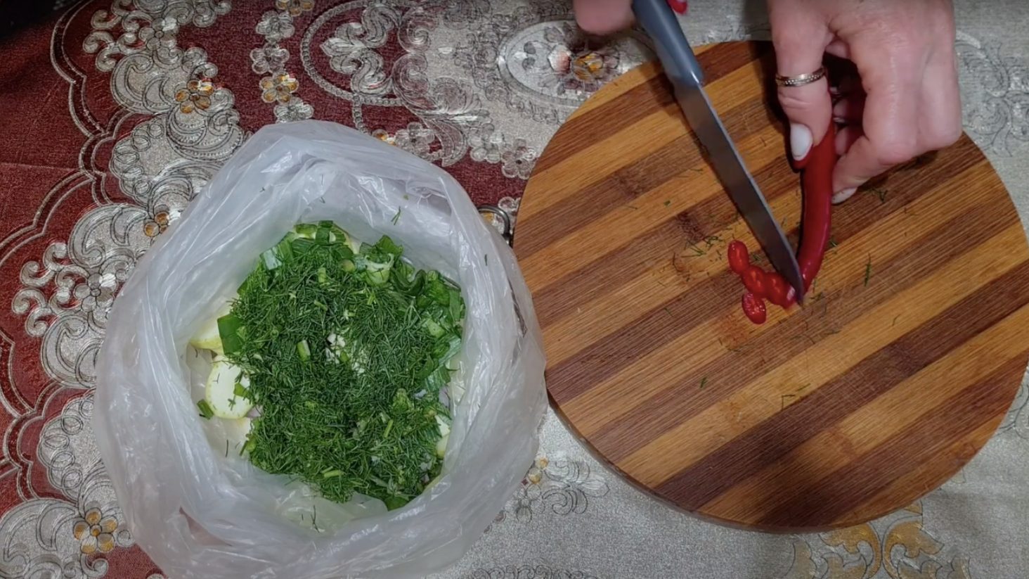 рецепт салата из кабачка