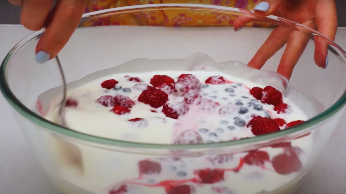 легкий ягідний десерт без випічки