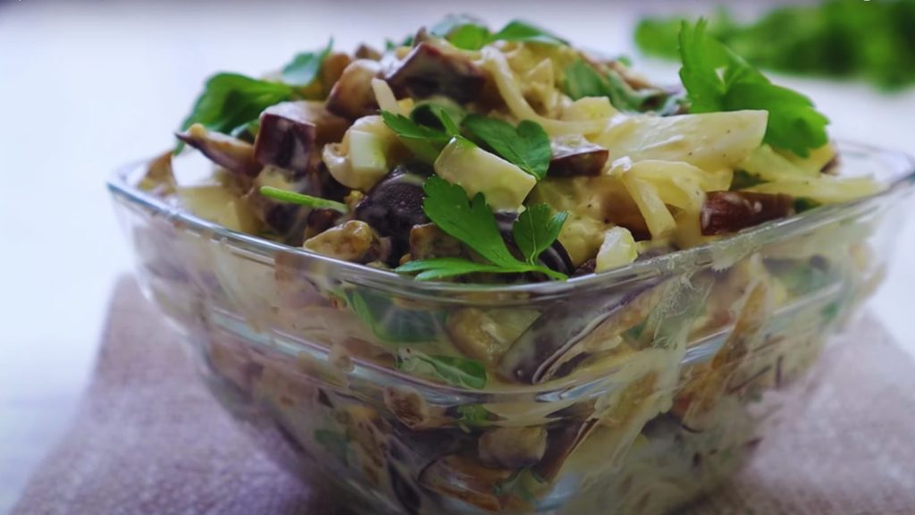 салат з баклажанів