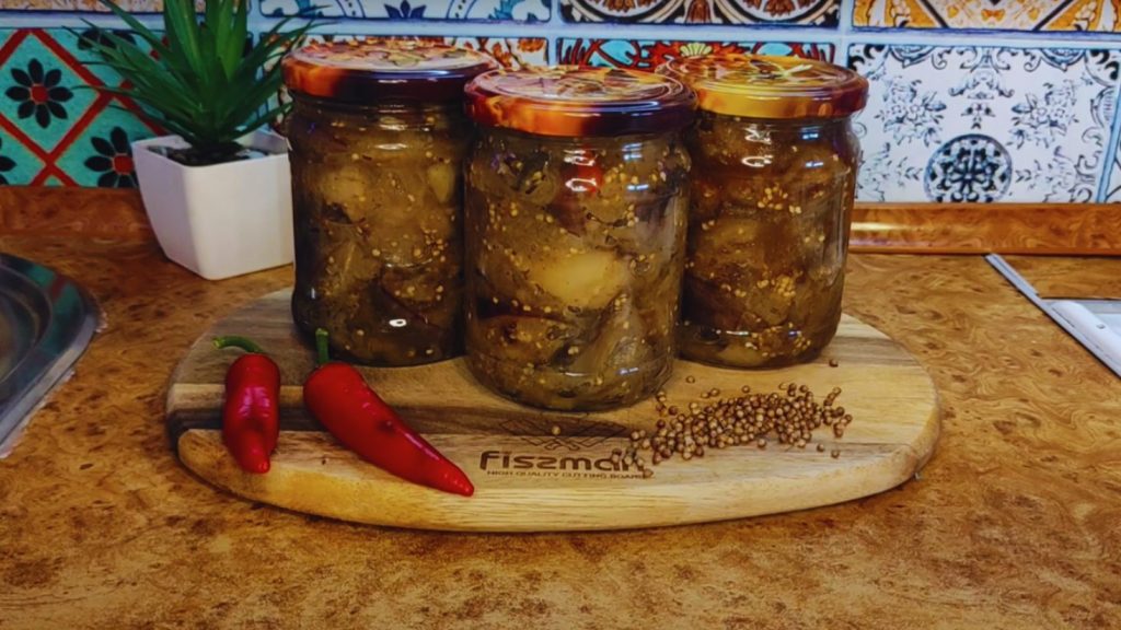 баклажани по-грузинськи з часником на зиму
