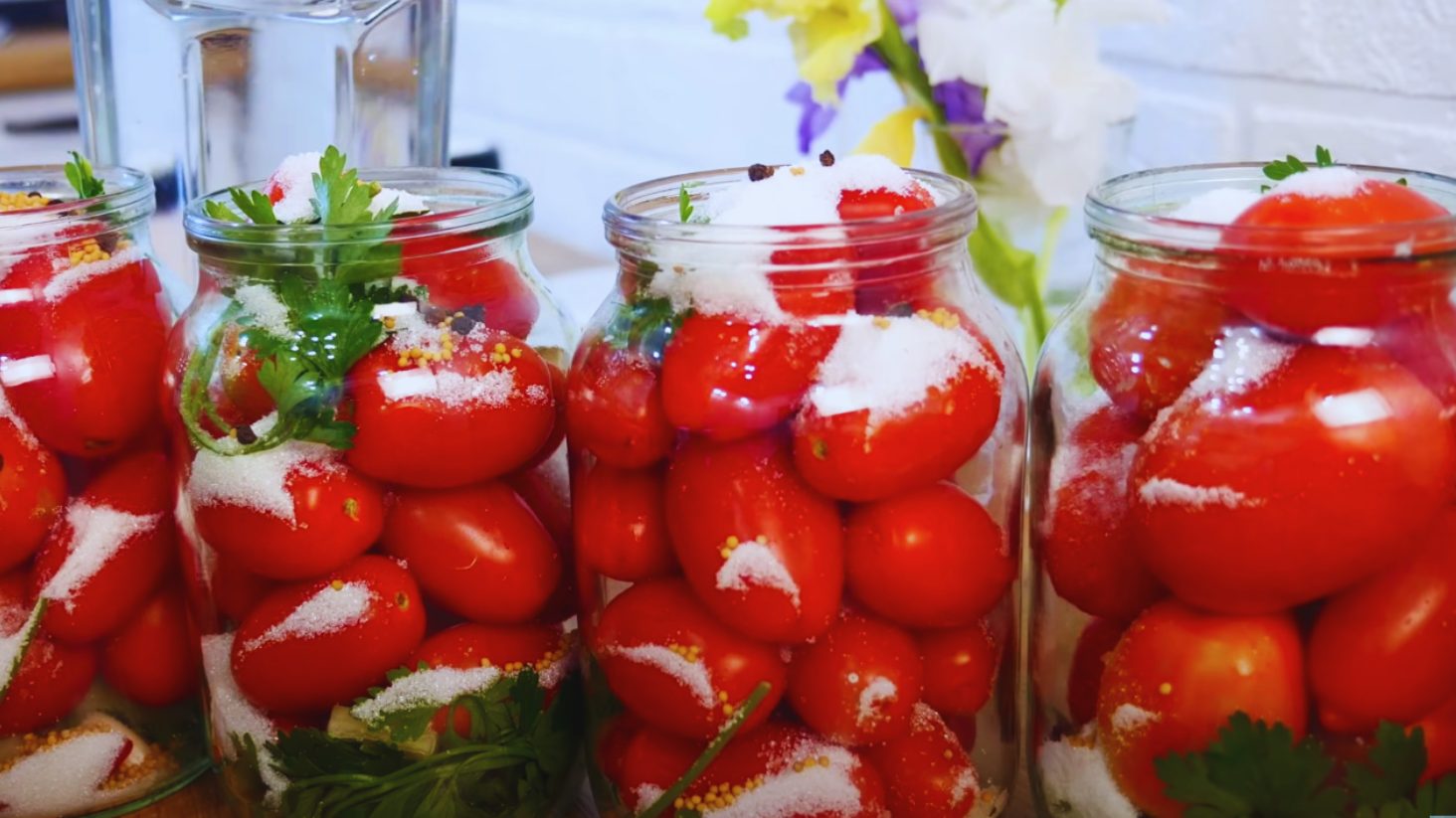 смачні мариновані помідори на зиму