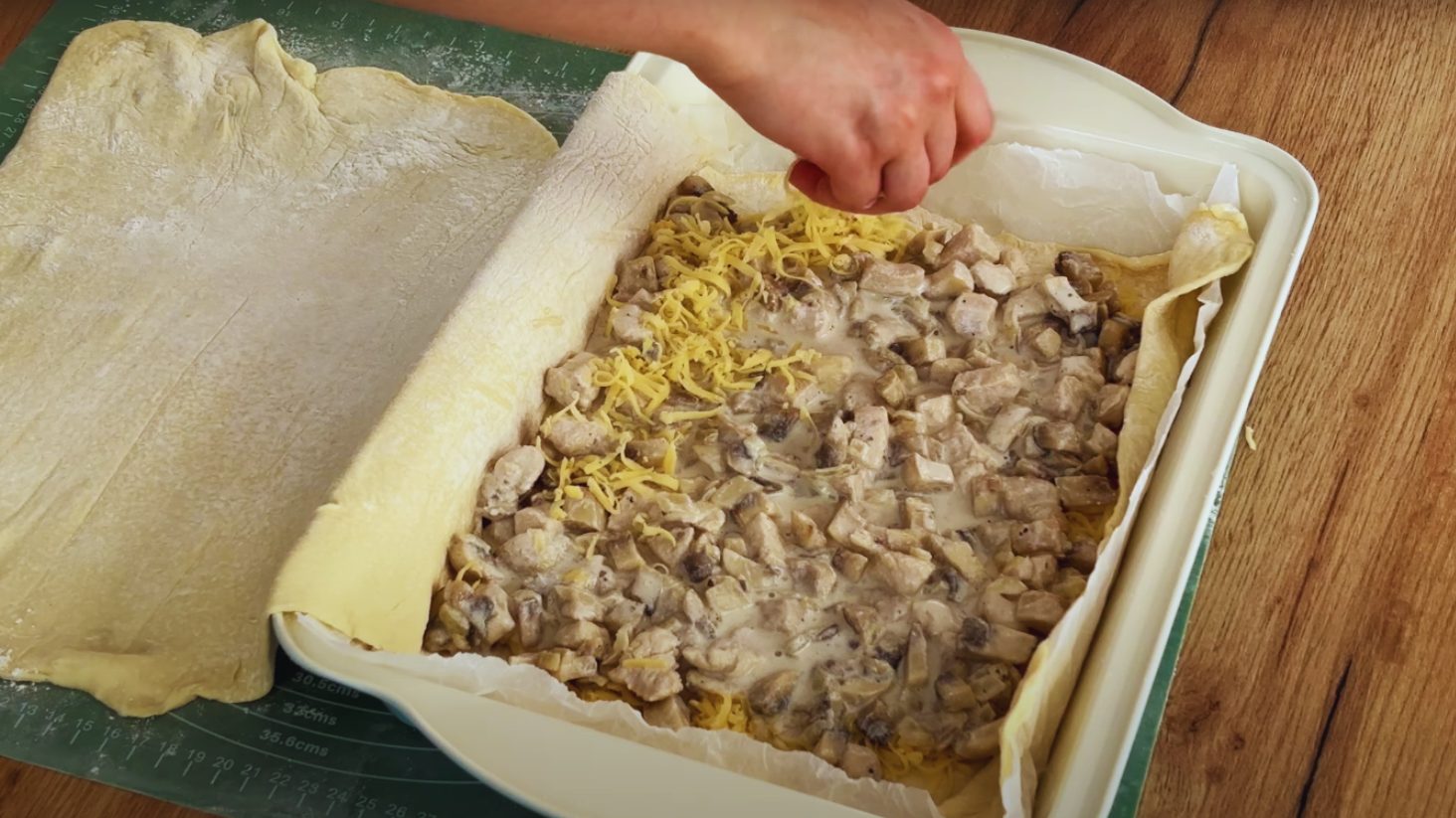 рецепт пирога з куркою і грибами