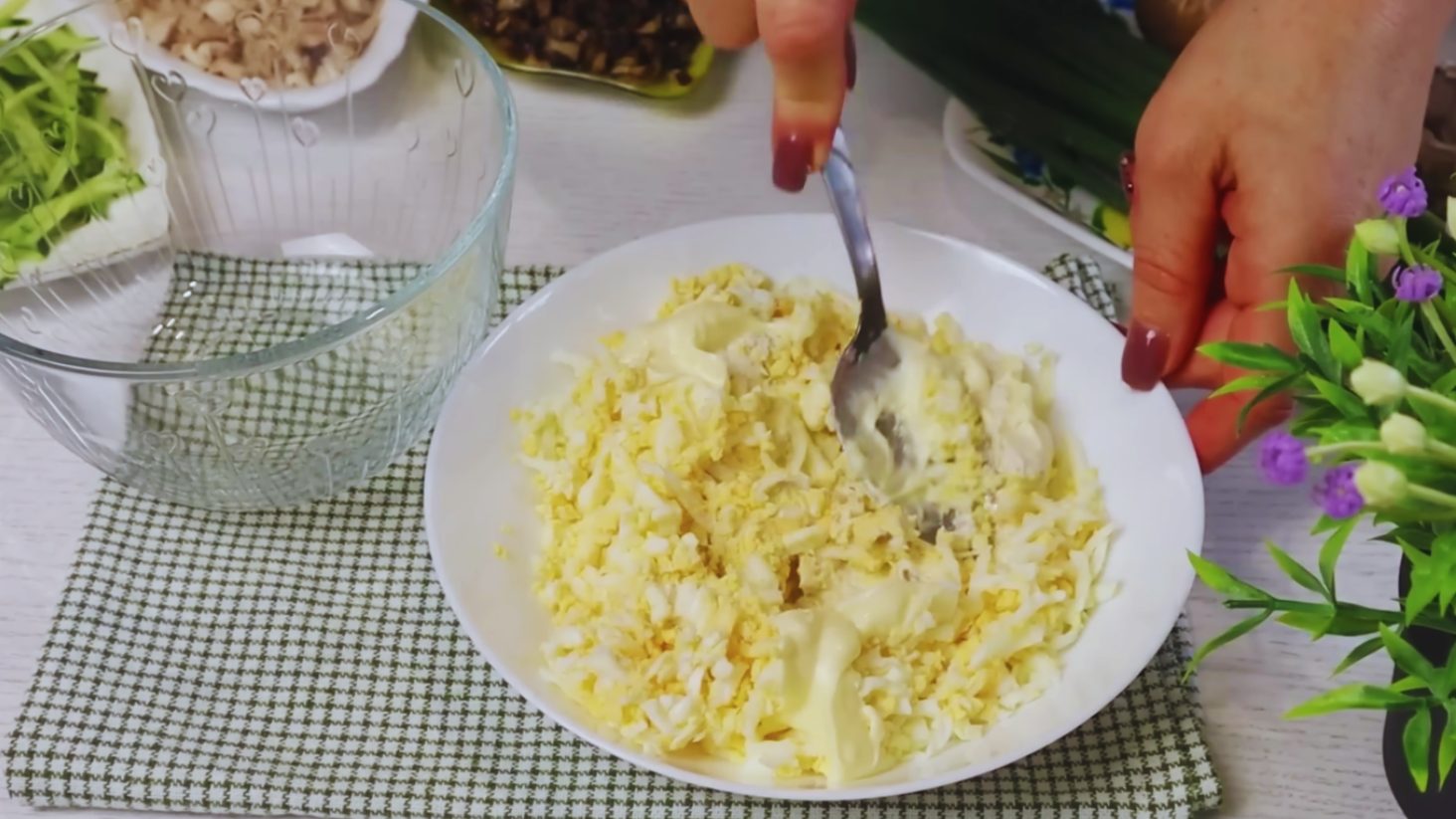 салат з куркою