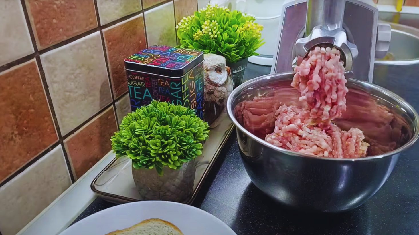 простий рецепт соковитих котлет