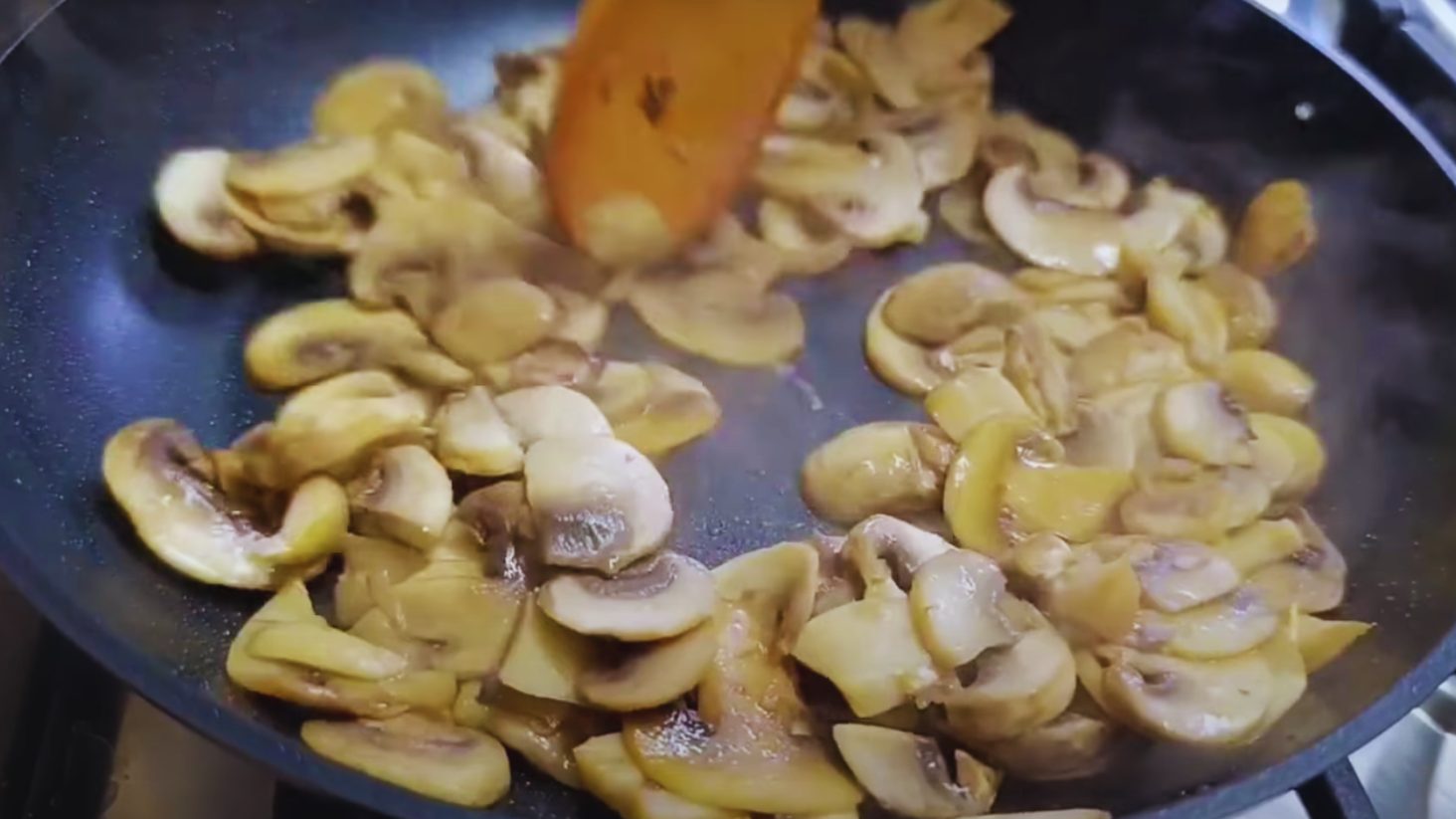 рецепт млинців з грибами