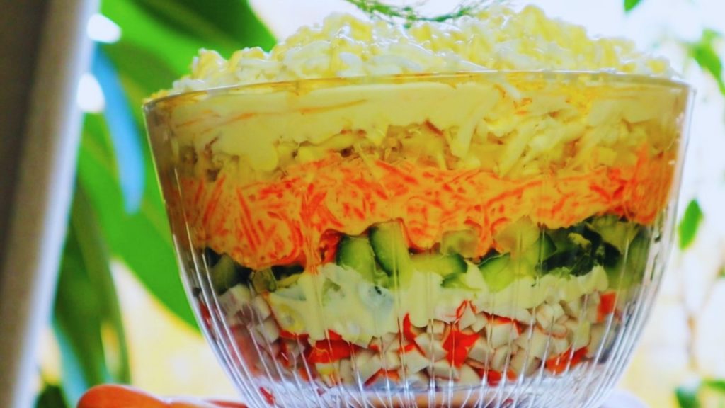 салат з крабовими паличками