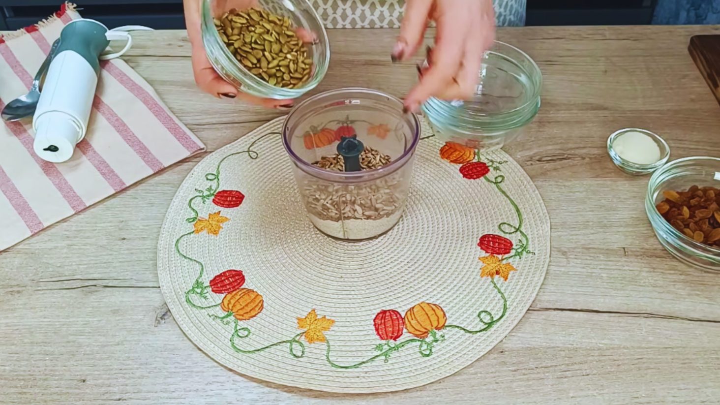 корисна паста з насіння кунжута