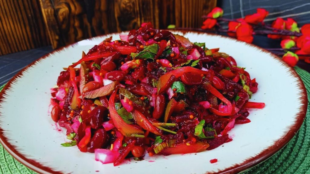 корисний салат з буряком за 5 хвилин