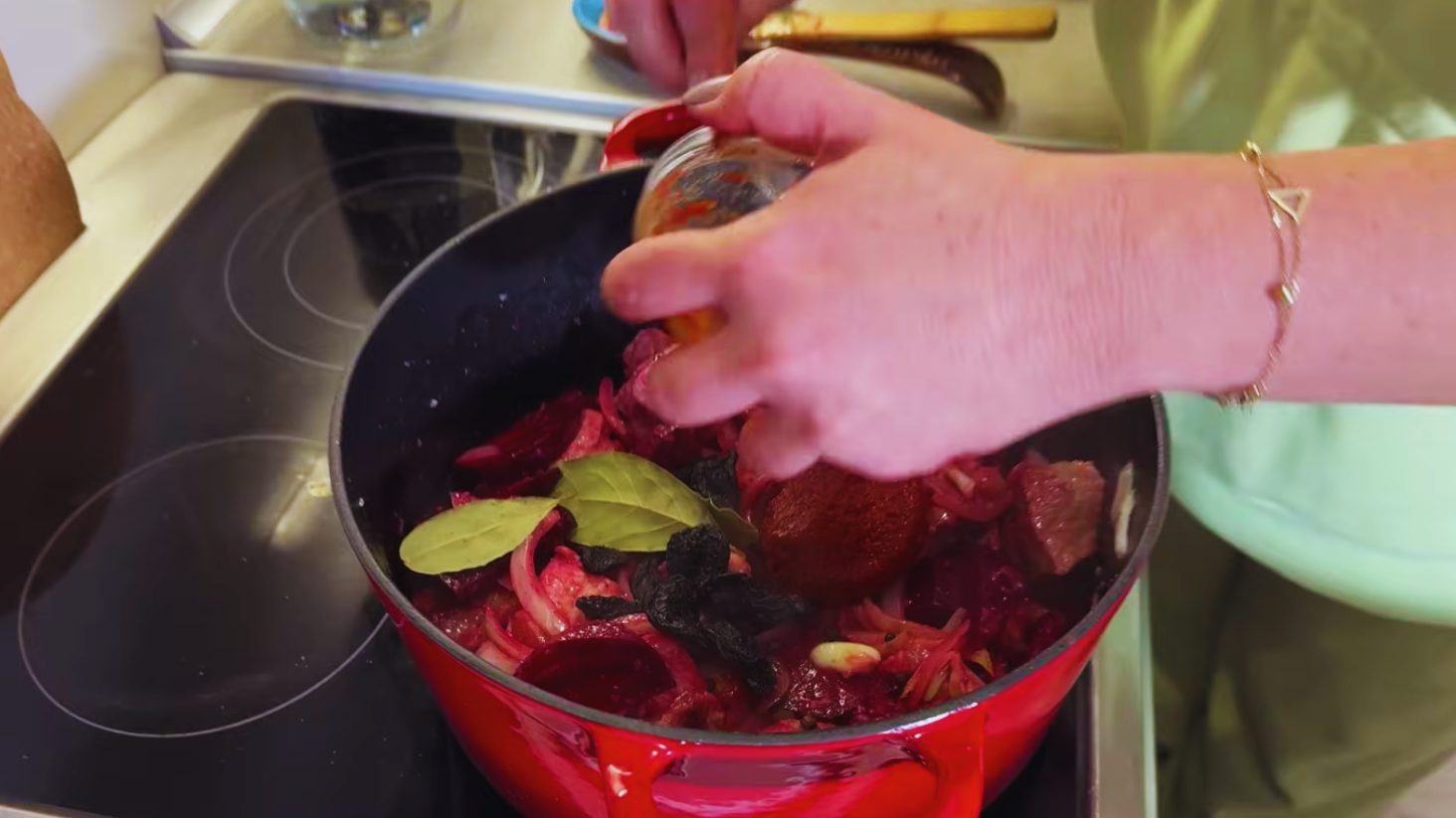 рецепт української шпундри зі свинини та буряка