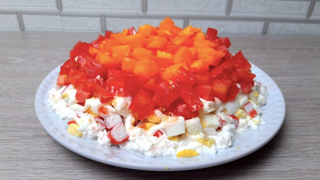 салат з кисломолочним сиром