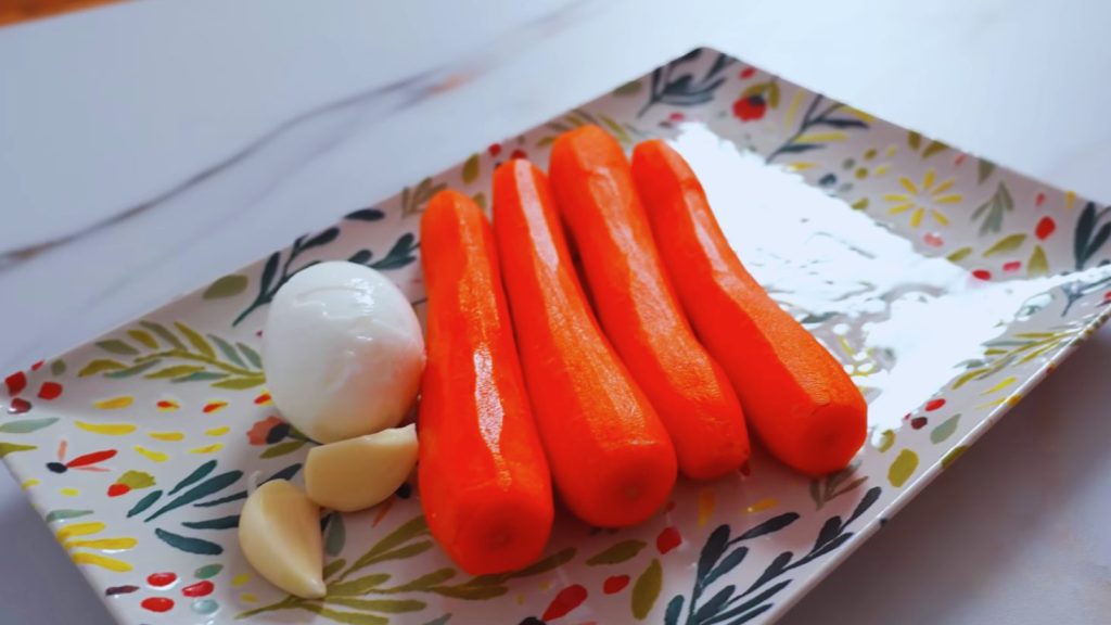 смачний салат з морквою