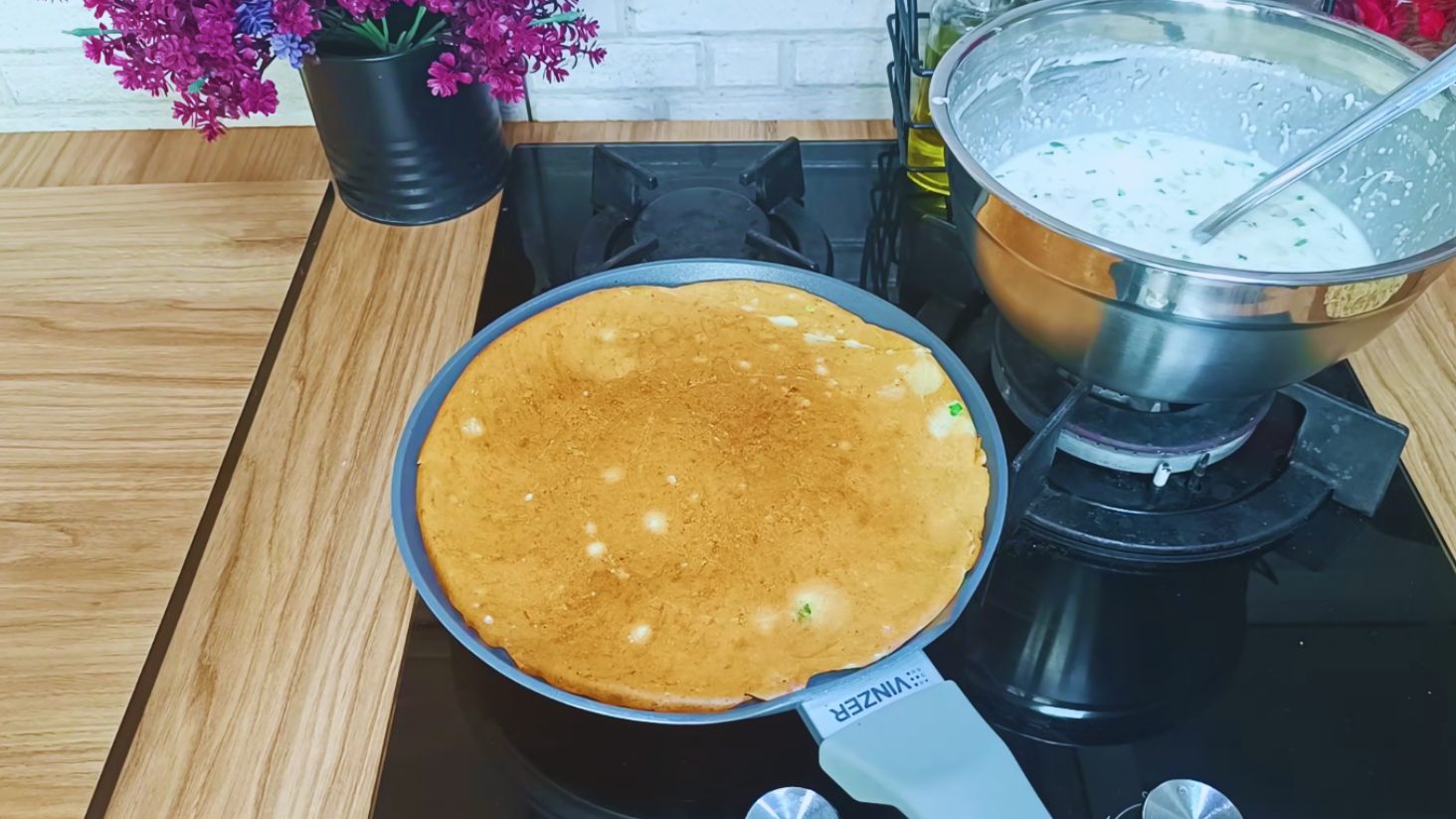 рецепт млинців з ковбасою і сиром