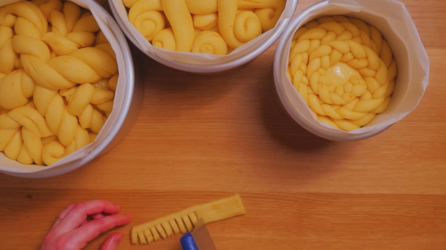 традиційний рецепт паски з плетінням на Великдень